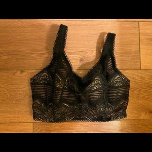 Sz 32DD Victoria Secret Bralette